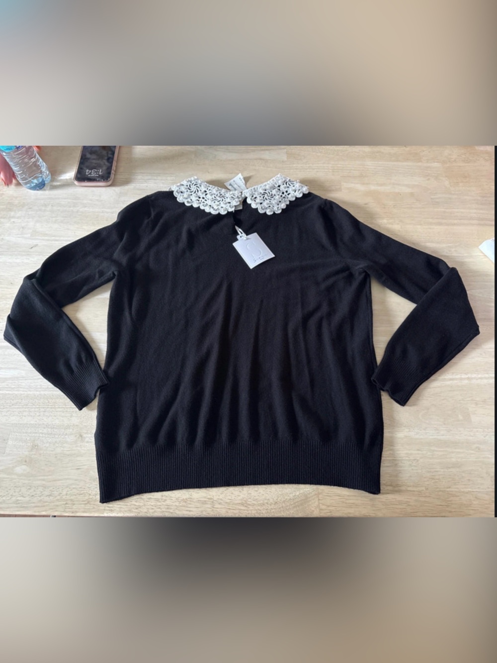 Sioni Black Sweater with White Lace Collar